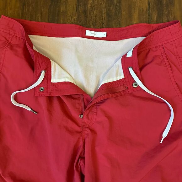 ONIA The Calder 7.5" Swim Shorts Trunks in Red Mens - Picture 3 of 12